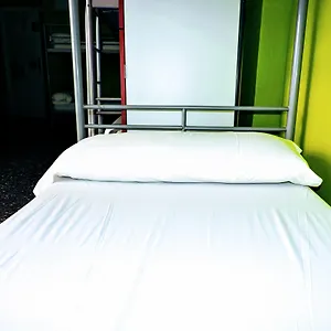  Hostel Onefam Les Corts İspanya